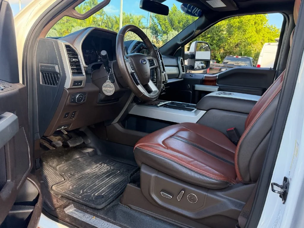 Used 2022 White Ford King Ranch image 12