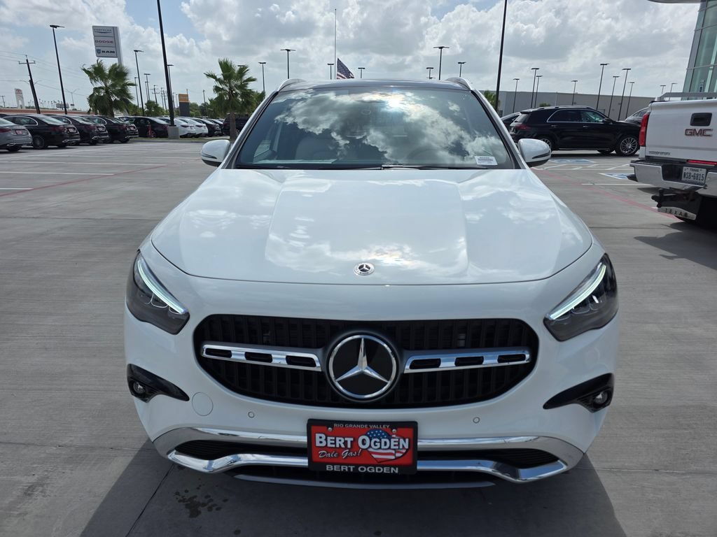 New 2026 Polar White Mercedes-Benz GLA 250 image 32