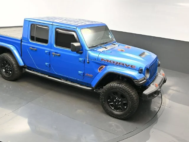 Used 2021 Blue Jeep Mojave image 45