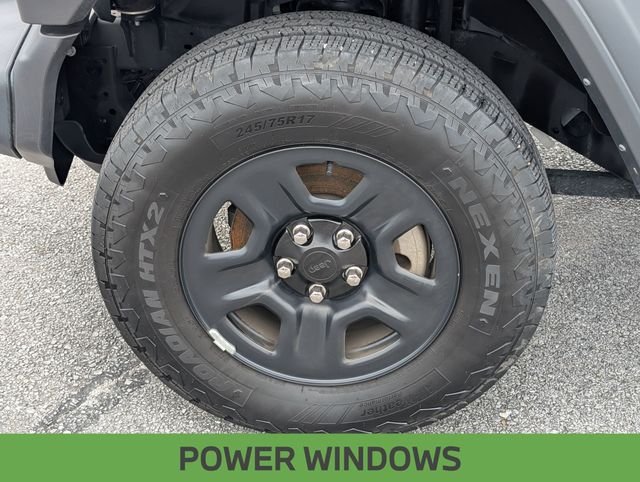 Used 2025 Crystal Metallic Jeep Sport image 12