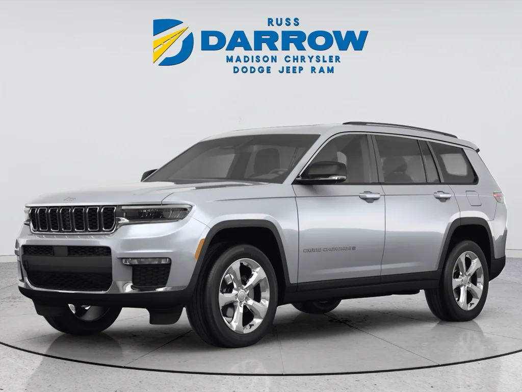 Used 2023 Silver Jeep Altitude image 1