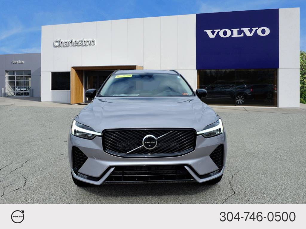 Certified Used 2026 Aurora Silver Volvo Plus image 8