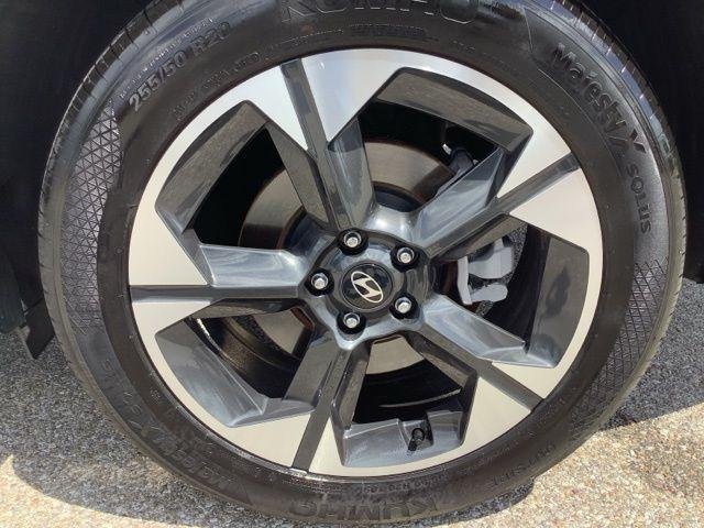 New 2026 White Pearl Hyundai Limited image 36