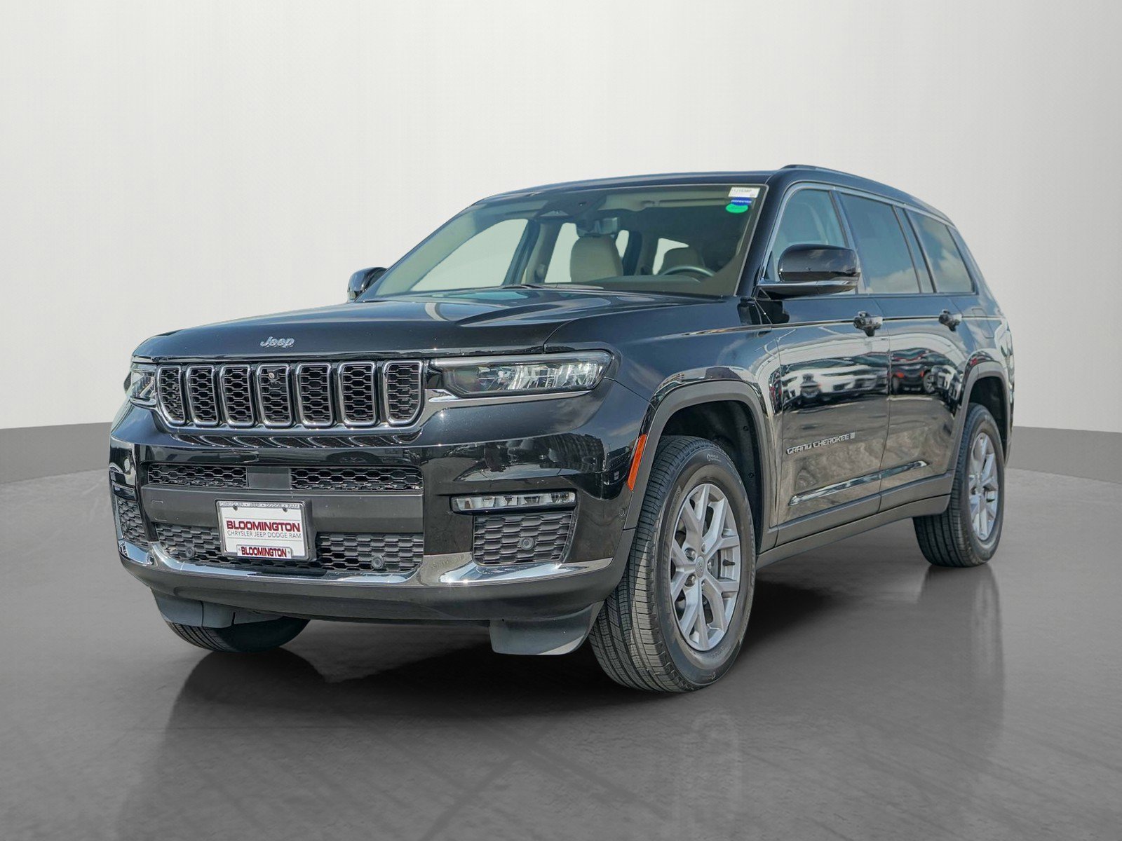 2022 Jeep Grand Cherokee Limited photo 3