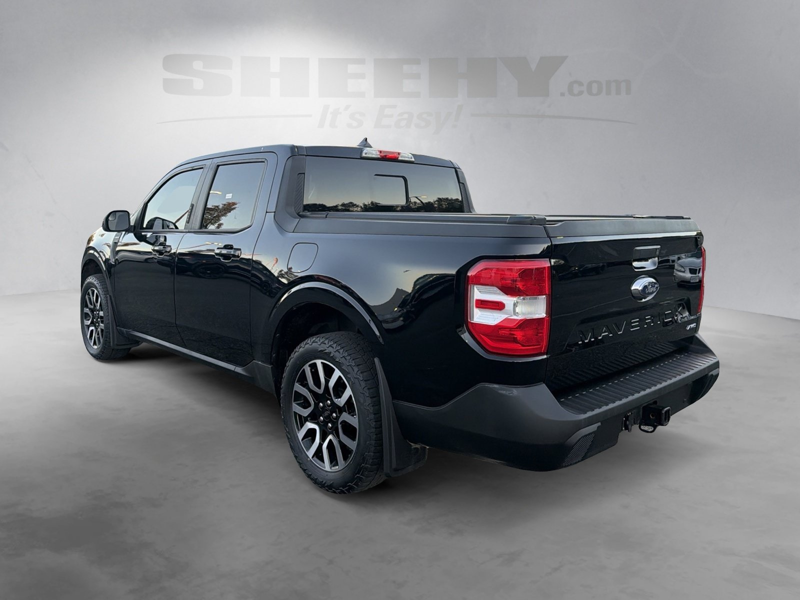 Used 2022 Black Ford Lariat image 10