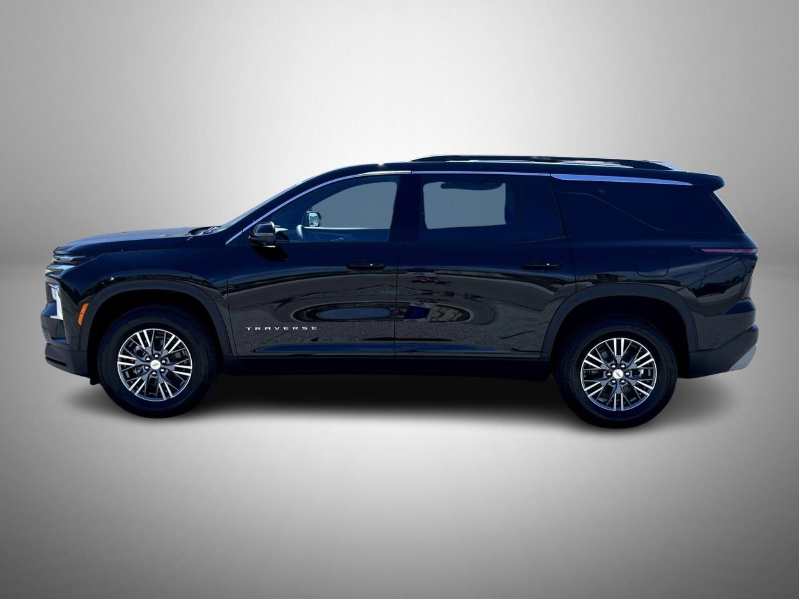 2027 Chevrolet Traverse LT - Photo 8