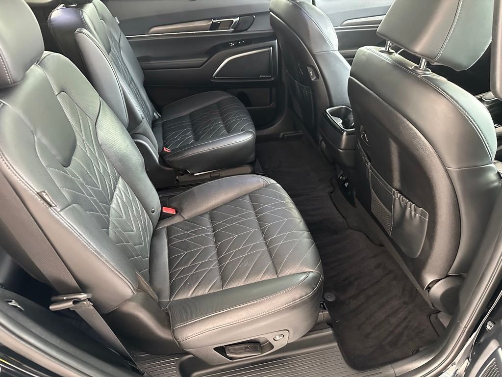 Used 2024 Black Kia SX-Prestige X-Line image 36