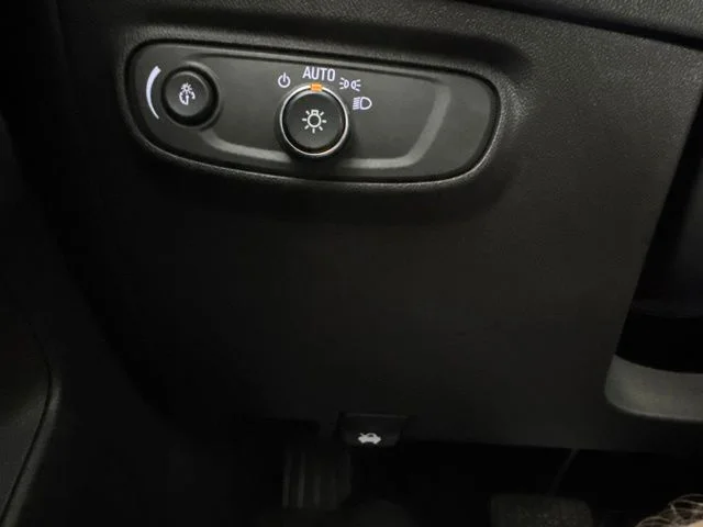 Used 2020 Midnight Blue Metallic Chevrolet LT image 20