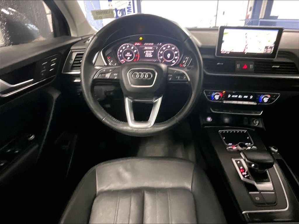 Used 2018 Gray Audi 2.0T image 17