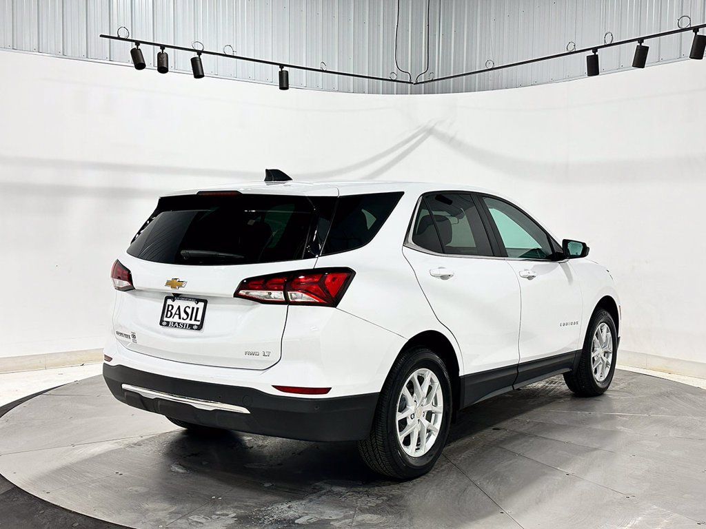 Used 2023 White Chevrolet LT image 11
