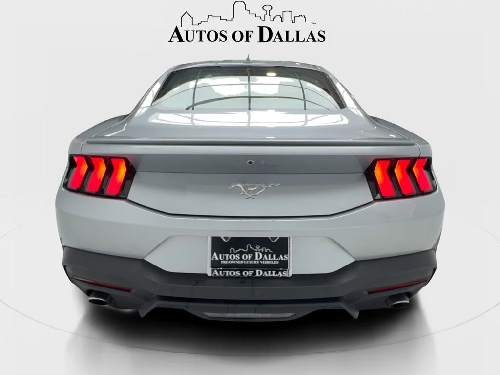 Used 2025 Silver Ford EcoBoost Premium image 10