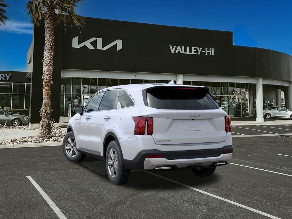 New 2026 Glacial White Pearl Kia LX image 4