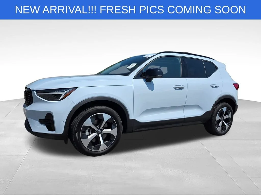 Used 2026  Volvo Plus image 2