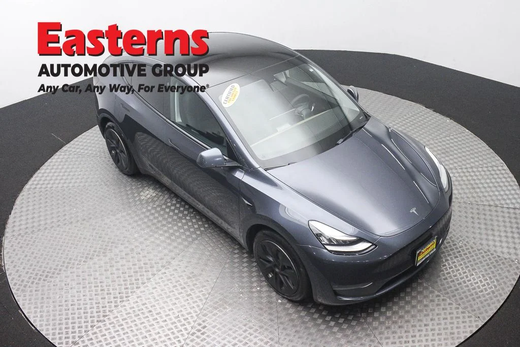 Used 2022 Gray Tesla Long Range image 3