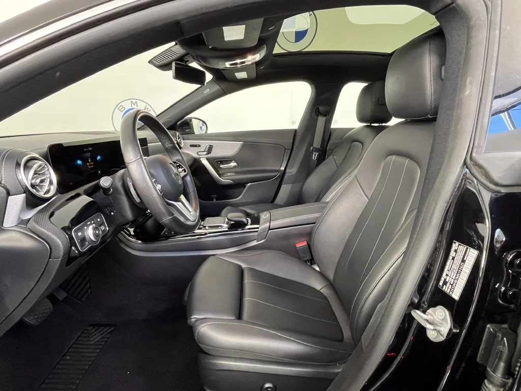 Used 2021  Mercedes-Benz CLA 250 image 17