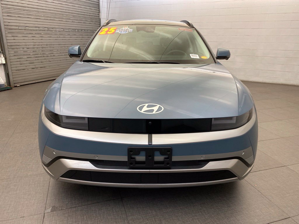 Used 2025 Hyundai IONIQ 5 Limited with VIN 7YAKR4DA8SY010877 for sale in Phoenix, AZ