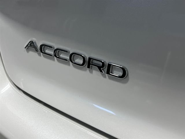 New 2026 Platinum White Pearl Honda SE image 9