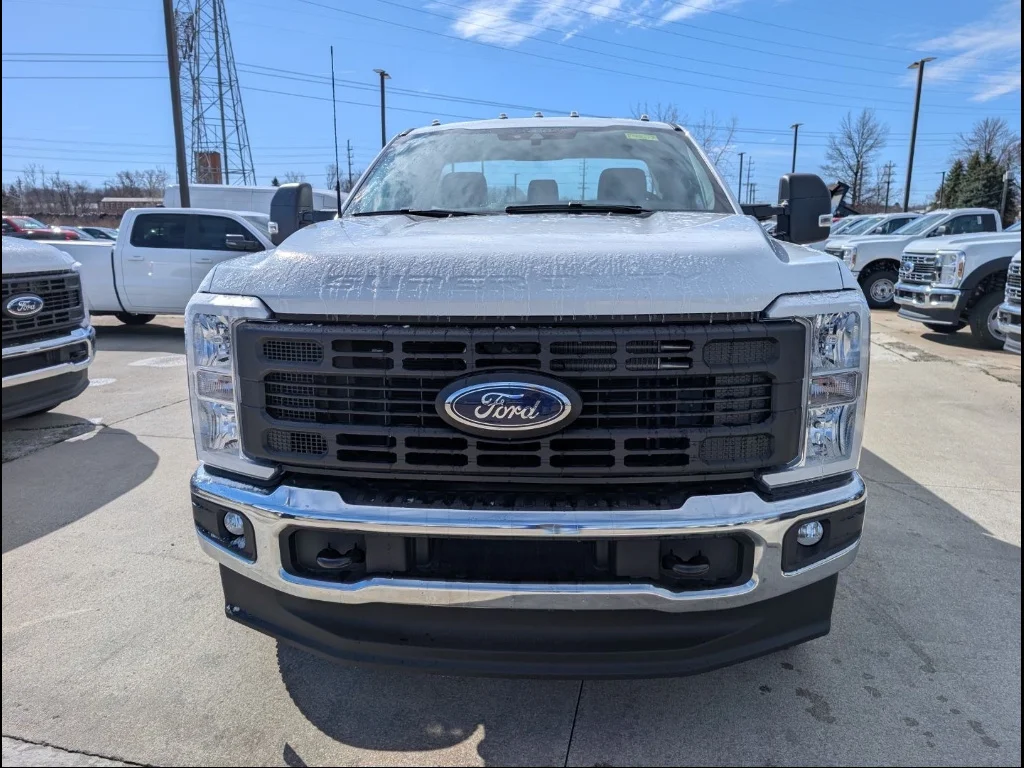New 2026 Oxford White Ford F-250® XL image 2
