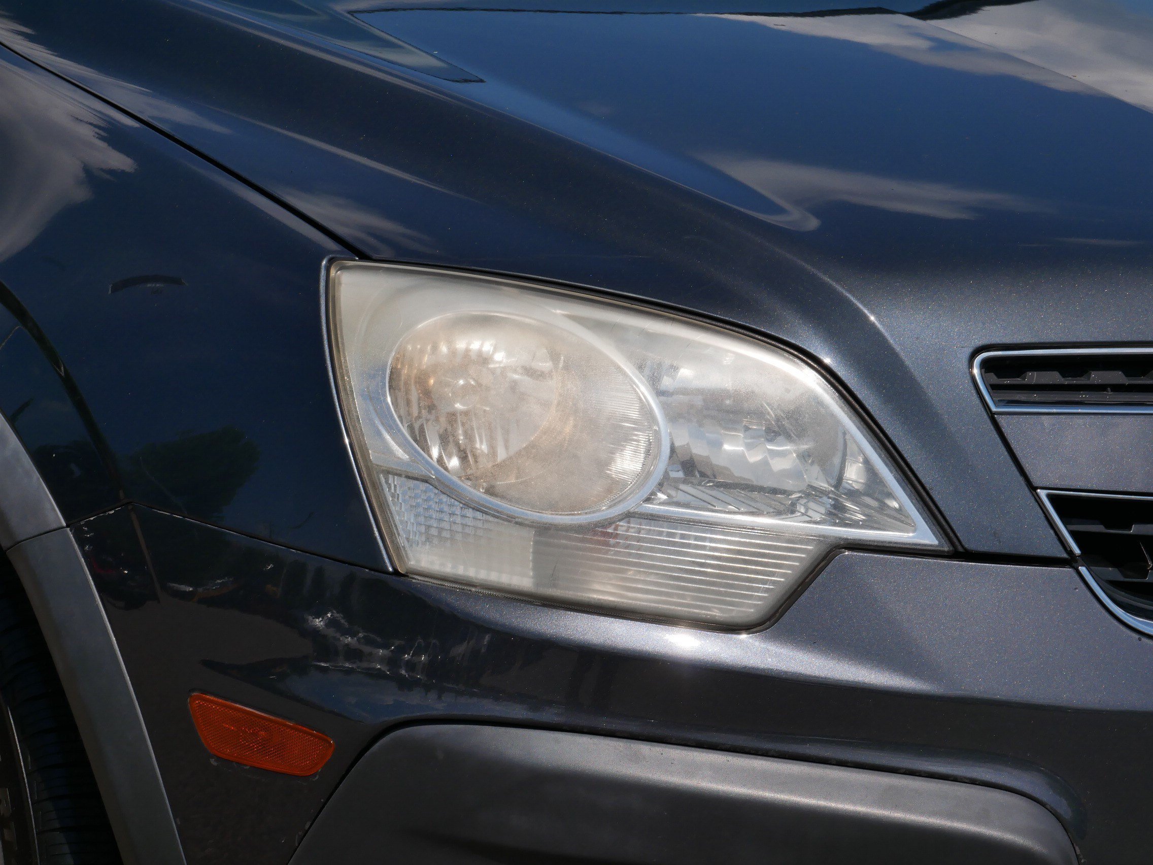 Used 2013 Cyber Gray Metallic Chevrolet LS image 16