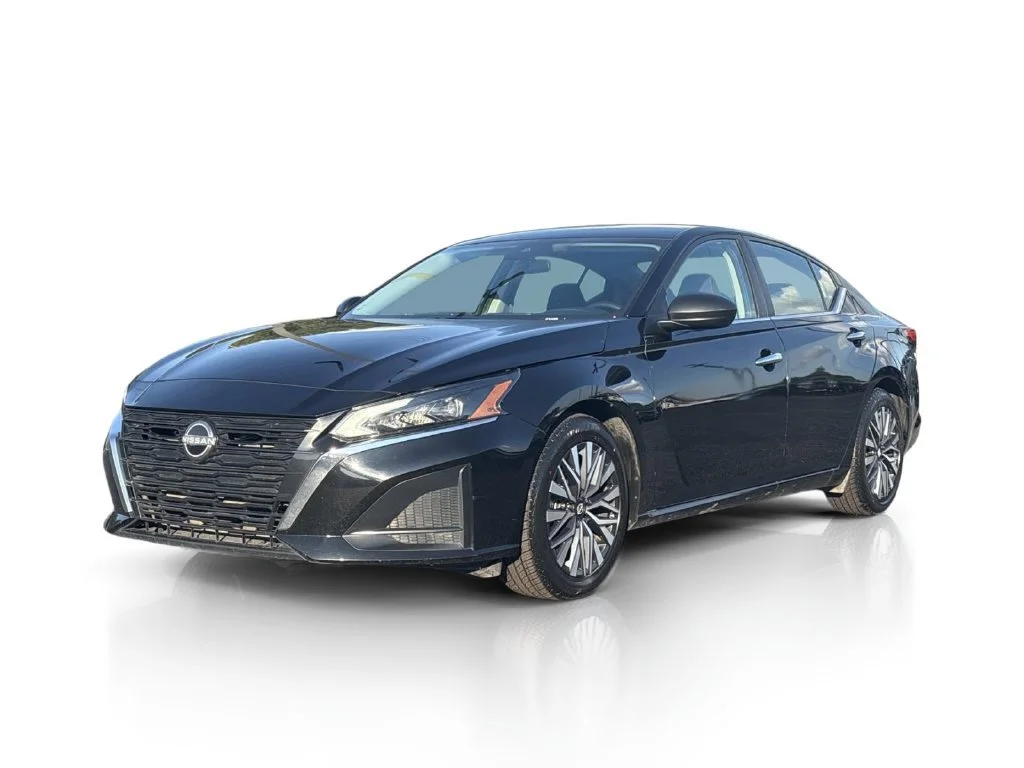 2025 Nissan Altima
