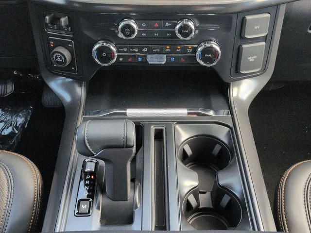 New 2026 Agate Black Metallic Ford Tremor® image 19