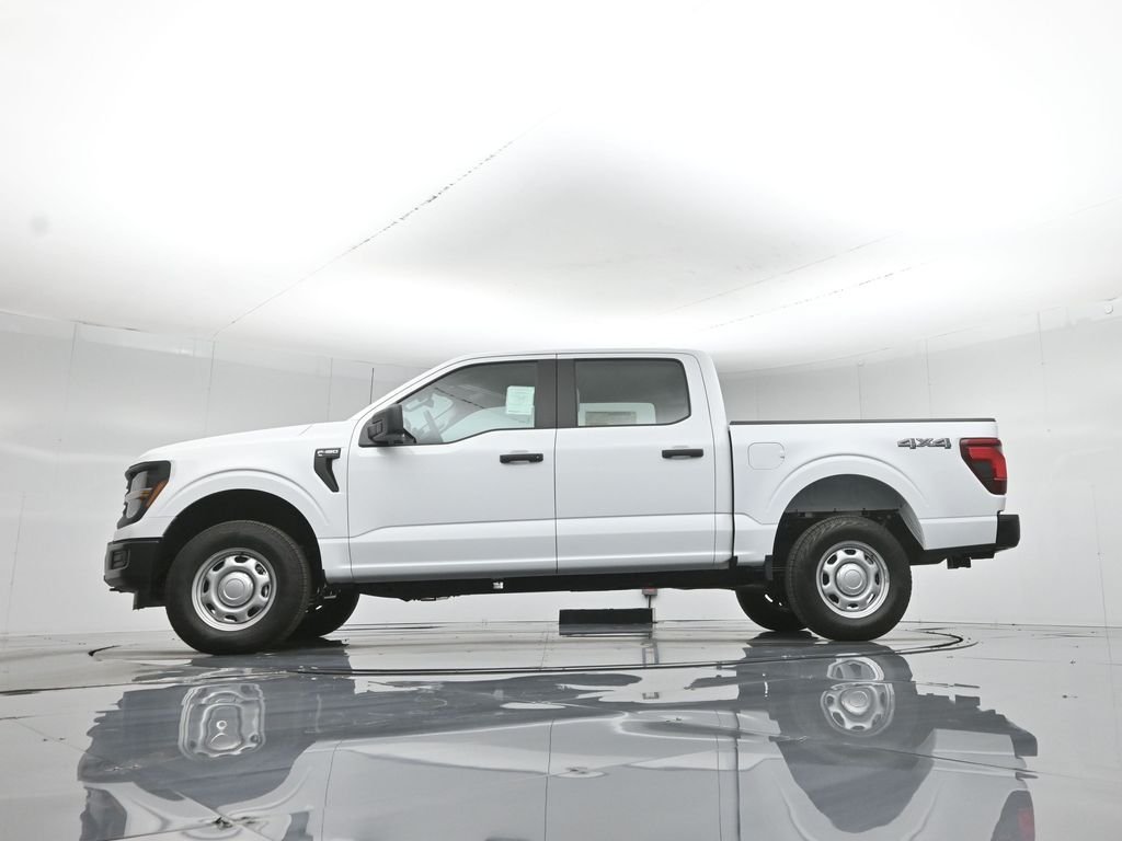 New 2026 Oxford White Ford XL image 7