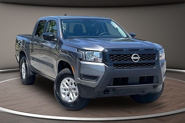 Used 2025 Gray Nissan S image 10