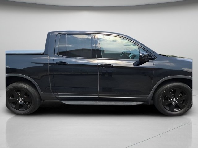 Certified Used 2017 Crystal Black Pearl Honda Black Edition image 6