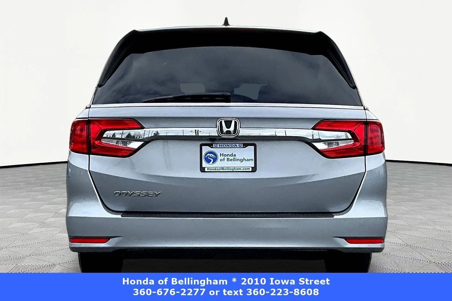 Used 2018 Lunar Silver Metallic Honda EX-L image 5