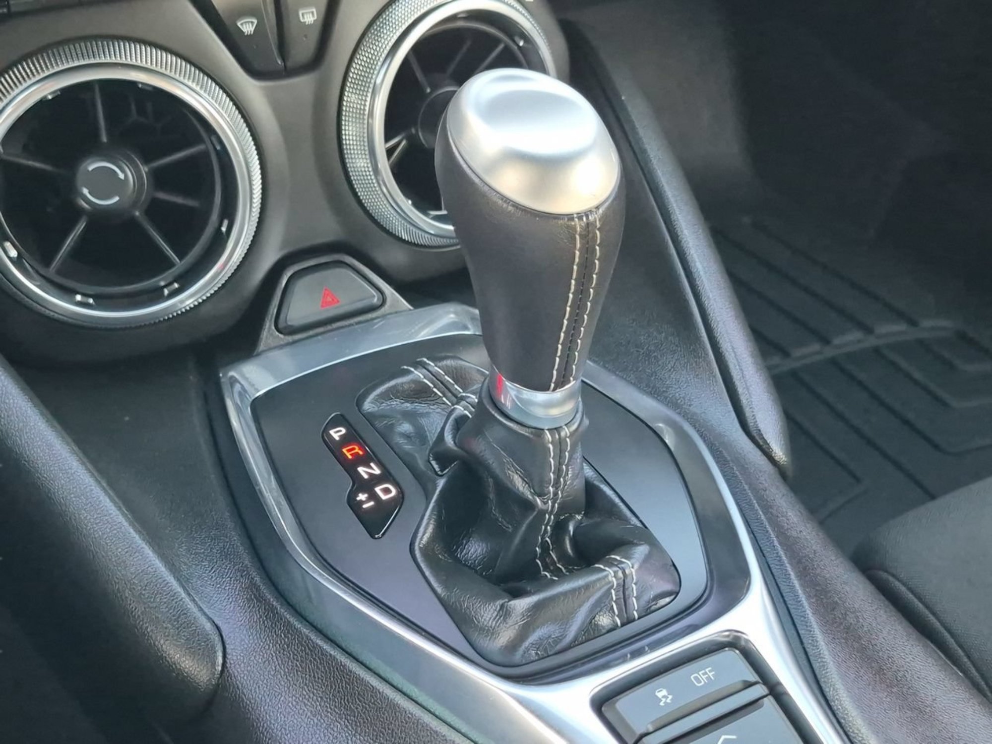 Used 2023 Shadow Gray Metallic Chevrolet LT1 image 18