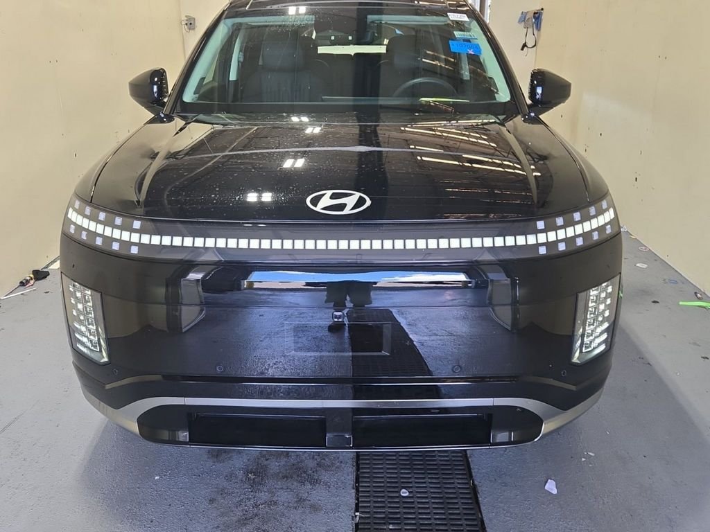 2026 Hyundai IONIQ 9 Performance Calligraphy - Photo 2