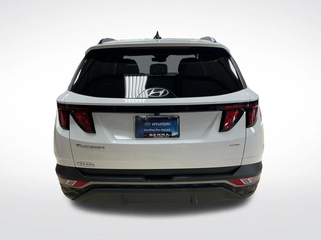 Used 2024 White Hyundai SEL image 7