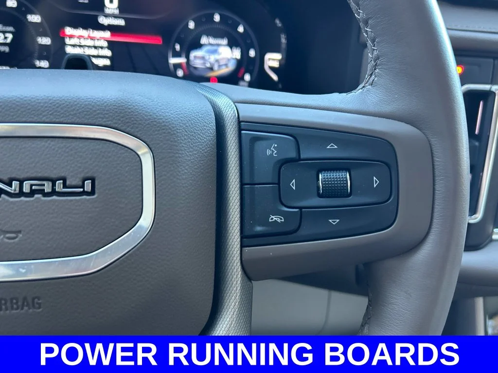 Used 2024 White GMC Denali image 25