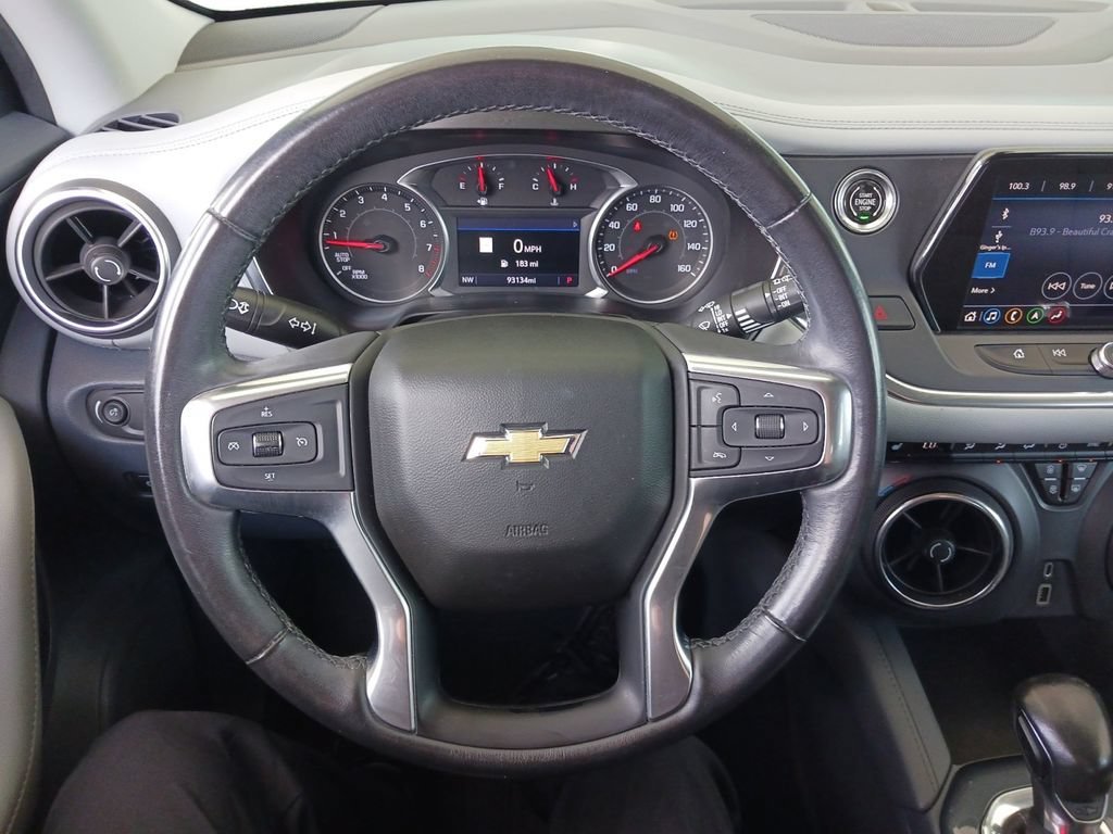 Used 2019 GRAPHITE METALLIC Chevrolet  image 17