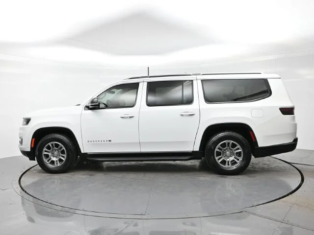 Used 2023 Bright White Clearcoat Jeep 4DR 4WD image 4