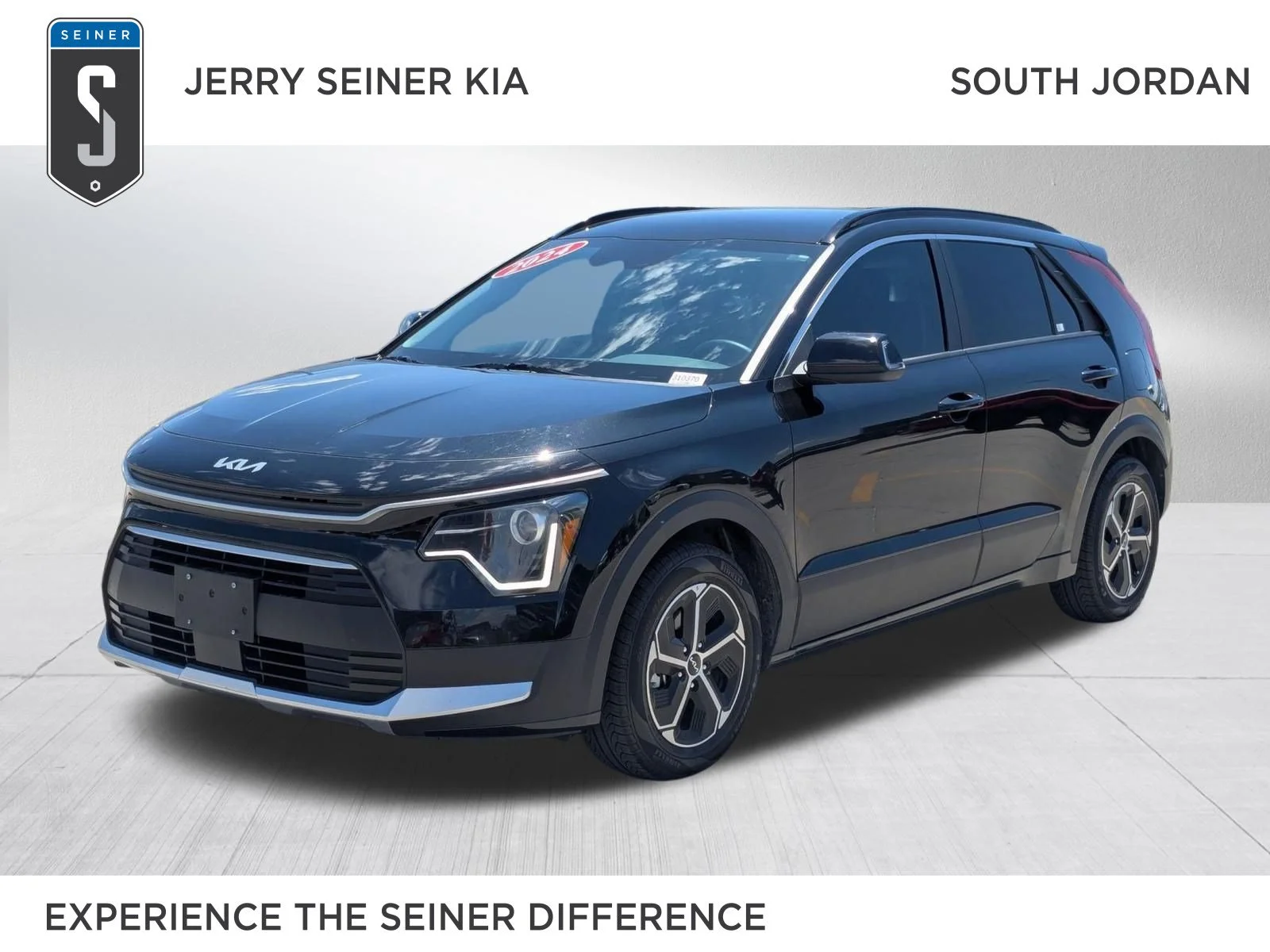2024 Kia Niro EX HEV's photo