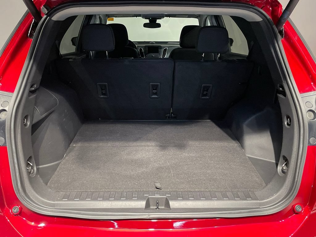 Used 2023 Radiant Red Tintcoat Chevrolet LT image 5