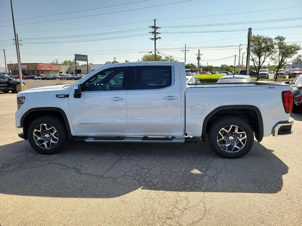 New 2026 Glacier White Tricoat GMC SLT image 6