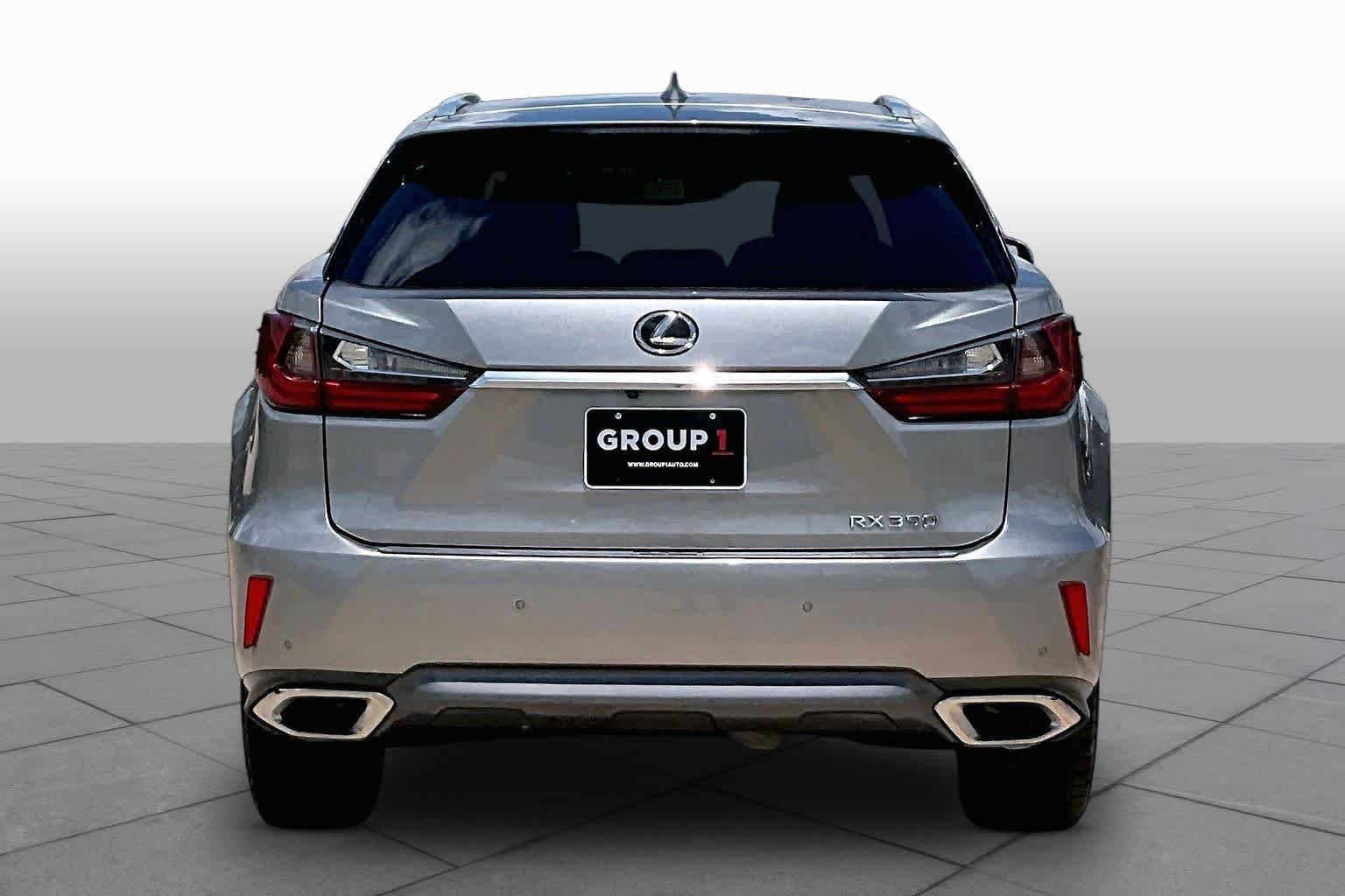 Used 2017 Atomic Silver Lexus  image 5