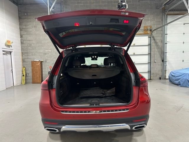 Certified Used 2024 Red Mercedes-Benz GLE 450 image 21