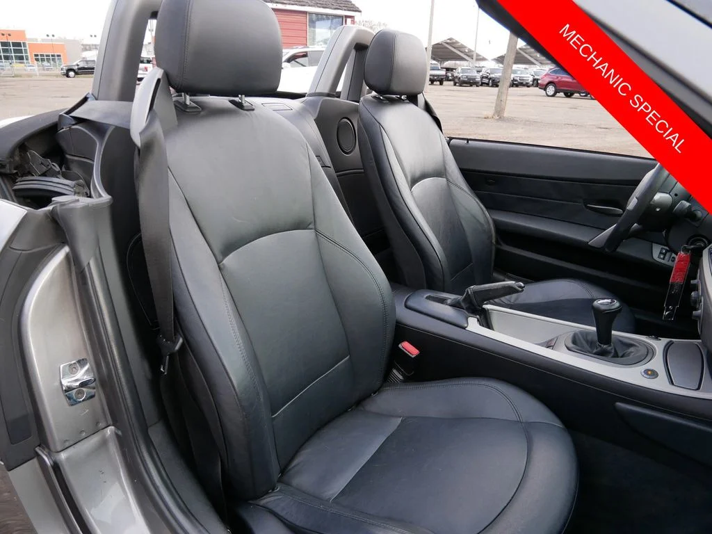 Used 2004  BMW 2.5i image 9