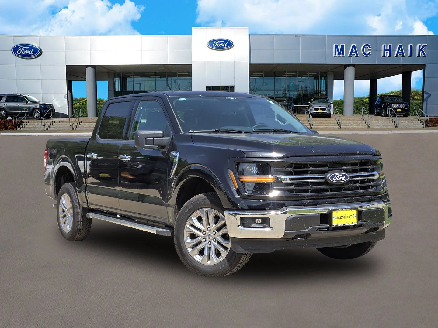 New 2026 Agate Black Metallic Ford XLT image 1