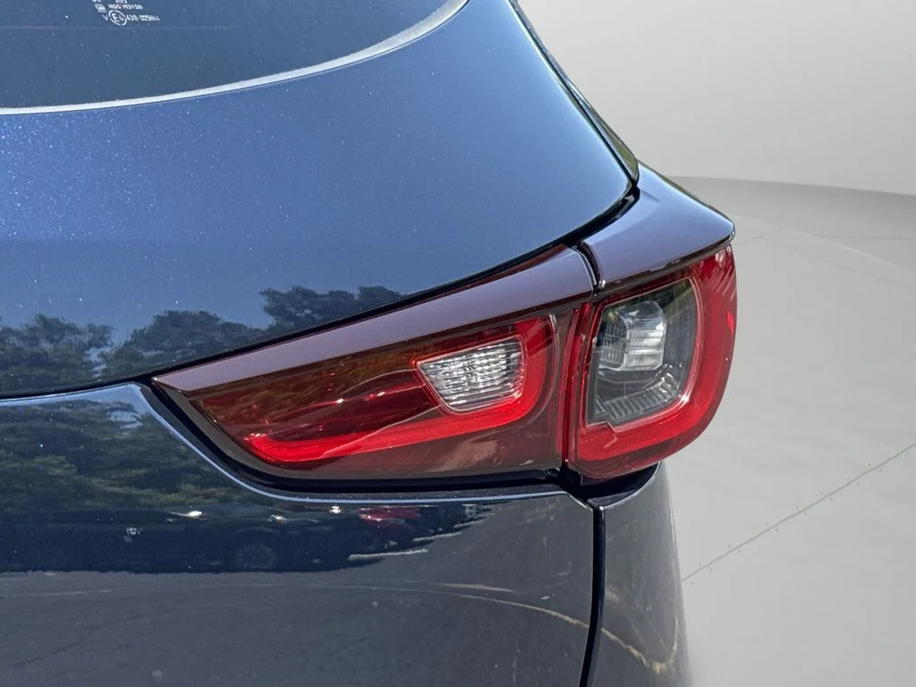 Used 2022 Blue Mazda 2.5 S Preferred Package image 19