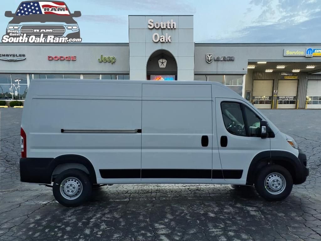 New 2026 Bright White Clear-Coat Exterior Paint RAM High Roof image 2