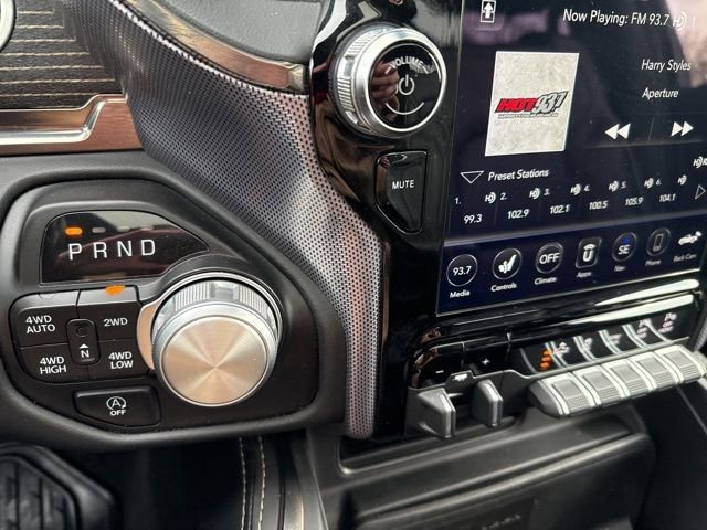 Used 2020  Ram Limited image 26
