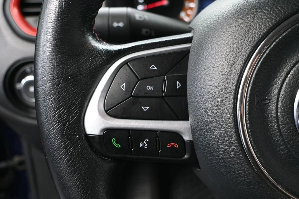 Used 2020 Blue Jeep Trailhawk image 27