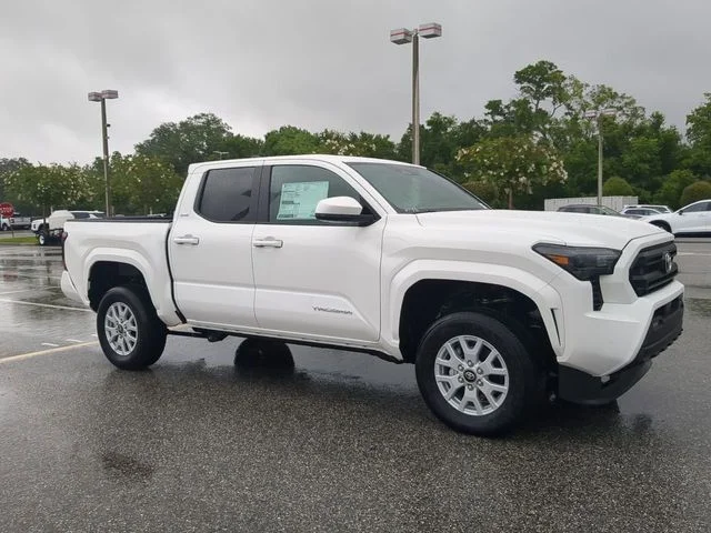 New 2026 Ice Cap Toyota SR5 image 2