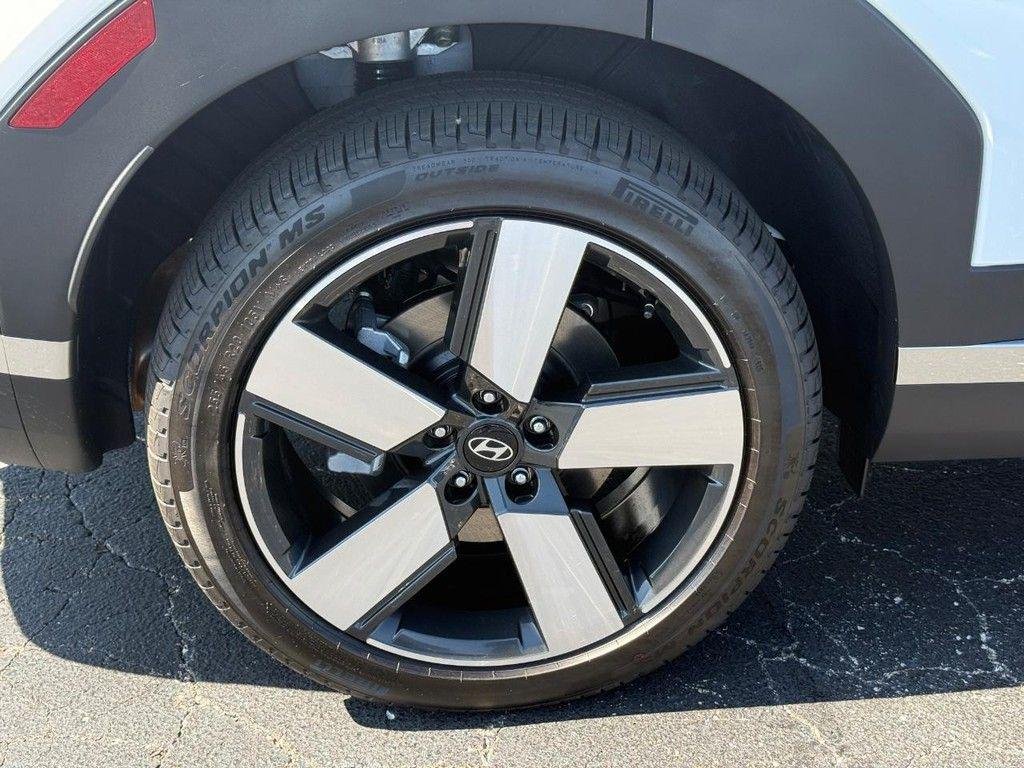 New 2026 White Hyundai Limited image 4