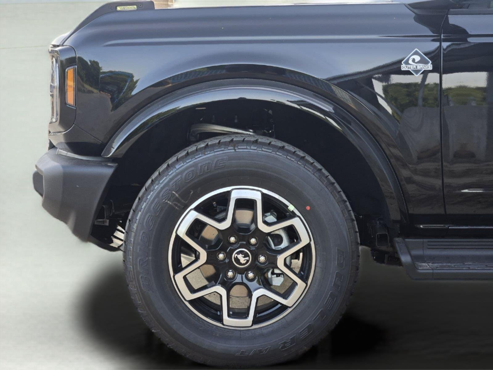 New 2026 Shadow Black Ford Outer Banks® image 6