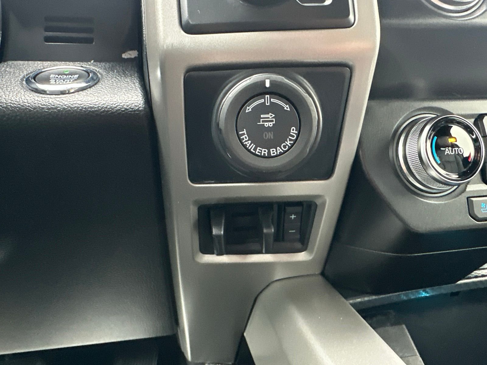 Used 2019 Gray Ford Lariat image 71